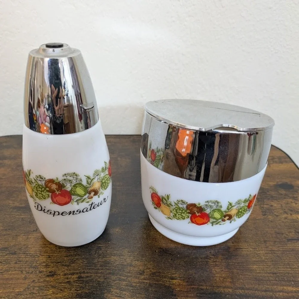 VTG Gemco Spice of Life Sugar Shaker & Bowl Milk Glass Set Chrome Lids USA‎